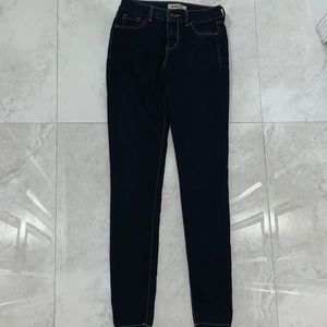Blue Spice Skinny Jeans Stretch in Women’s size 1